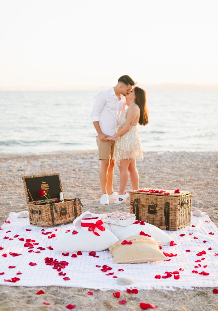 3 Romantic Proposal Ideas For The Ultimate Crete Proposal Mili